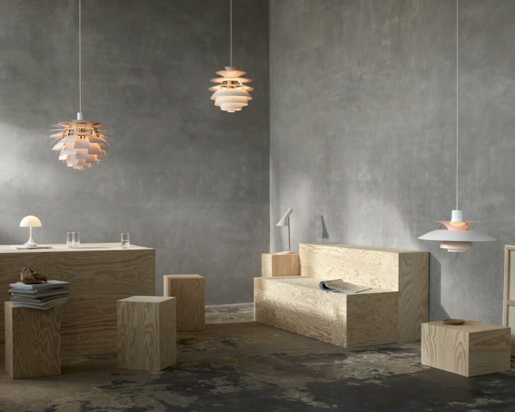 Louis Poulsen artichoke snowball